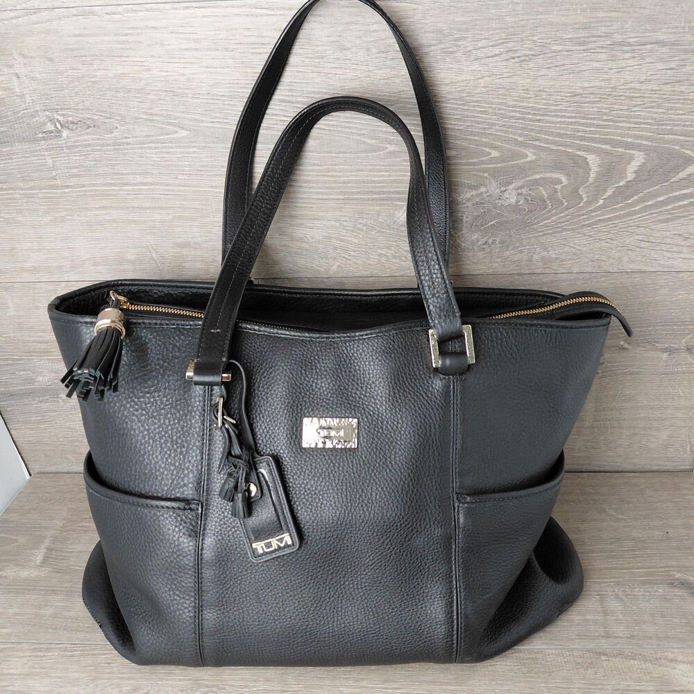 Tumi Black Leather Handbag Pebbled Carry On Travel Laptop Shoulder Business Purs